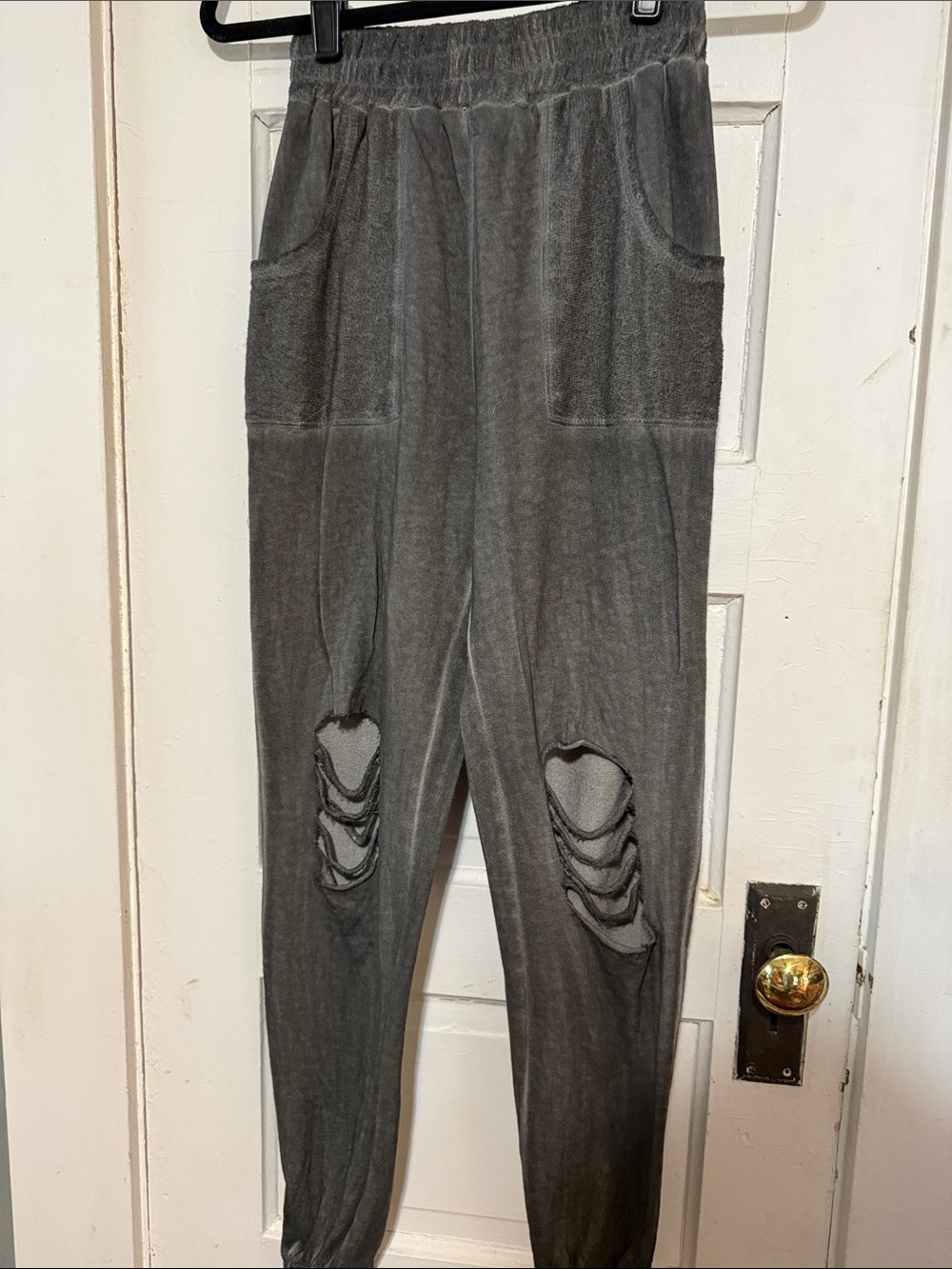 POL Distressed Gray Women's Jogger Leggings